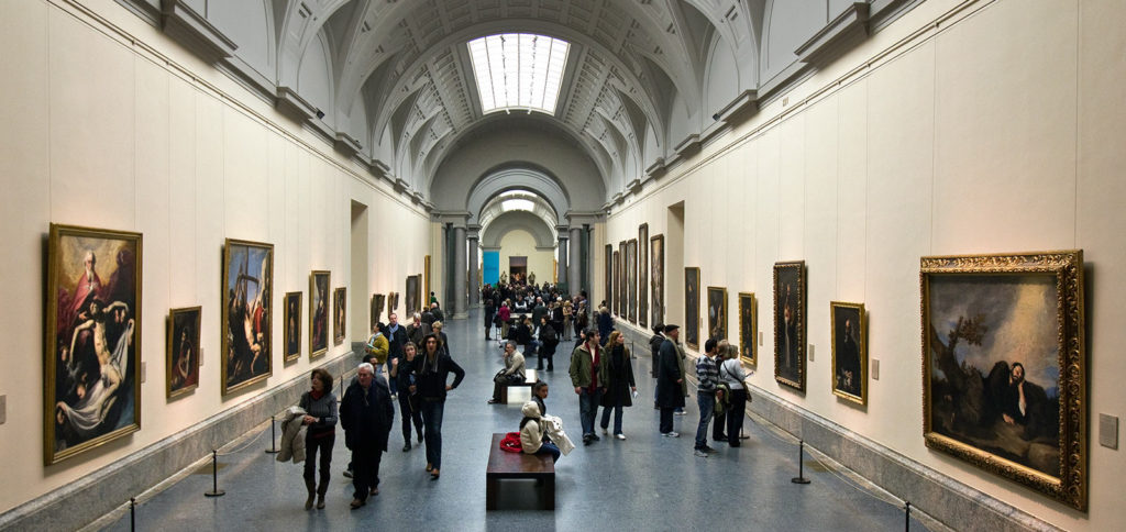 Interior do Museo del Prado, na Espanha.