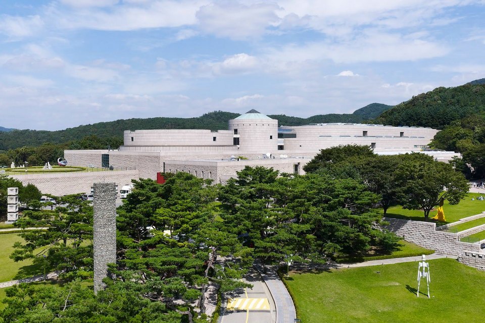  Museu Nacional de Arte Moderna e Contemporânea em Gwacheon, na Coreia do Sul.
