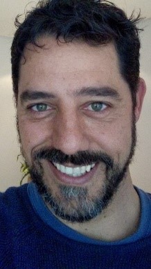 Maurício da Silva Ribeiro, imagem de homem sorrindo.